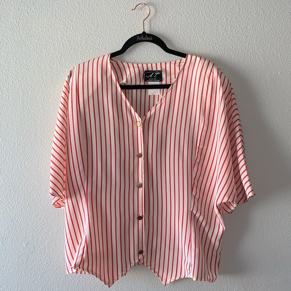 Vintage Tops - ✨ Vintage Red and White Striped Button Down Top